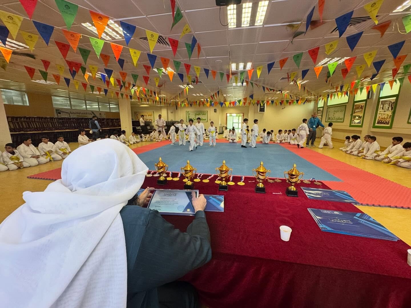 بطولة كاراتيه مدرسية