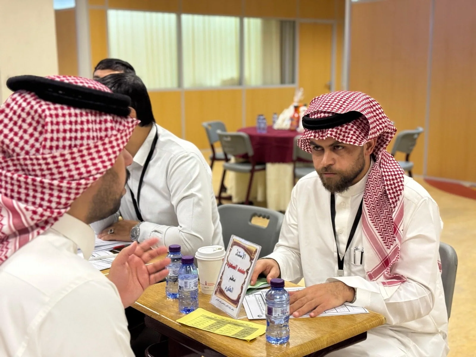 لقاء أولياء الأمور والمعلمين في مدارس الأرقم بالرياض