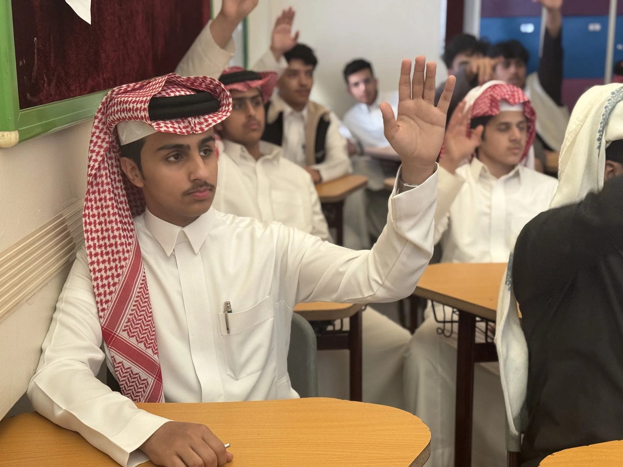 برنامج تدريبي لاختبار القدرات في مدارس الأرقم الثانوي بنين بالرياض